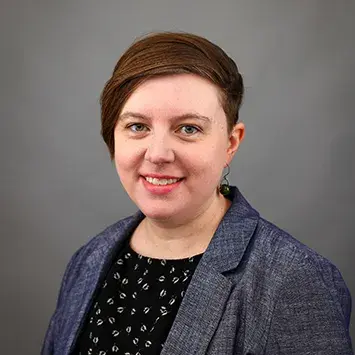 A headshot of Lizzie Doerr.